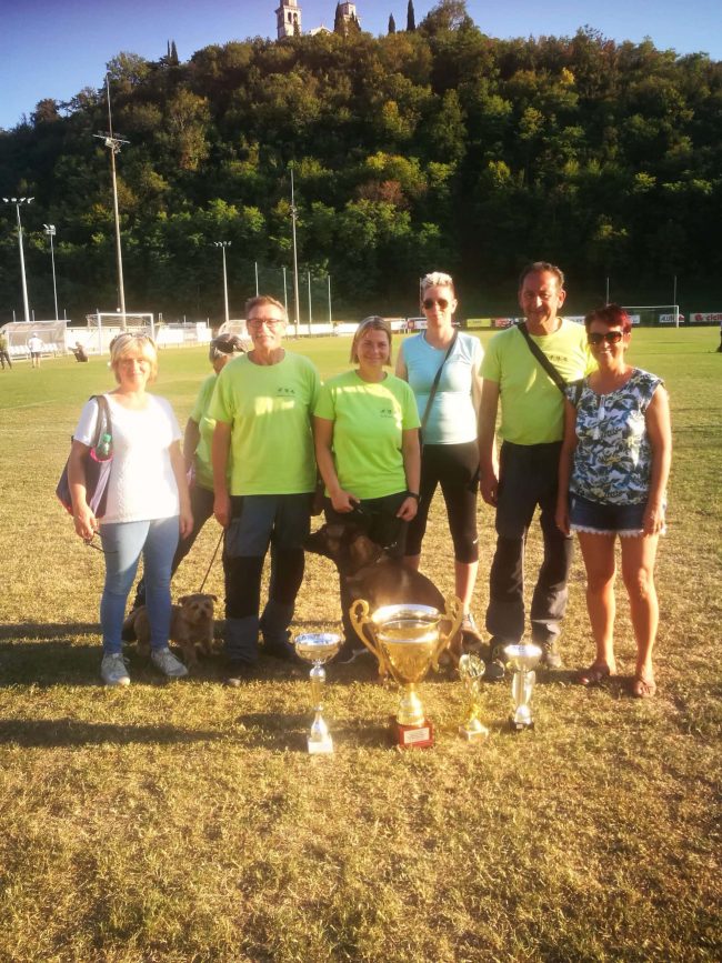 državno prvenstvo šolanih psov CACT Slovenije.jpg